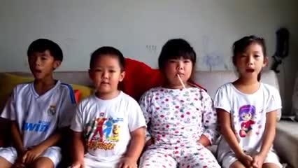 Bản cover Minons siêu dễ thương