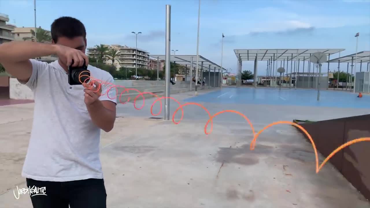 10 PHOTOGRAPHY TRICKS TO GO VIRAL by Jordi Koalitic