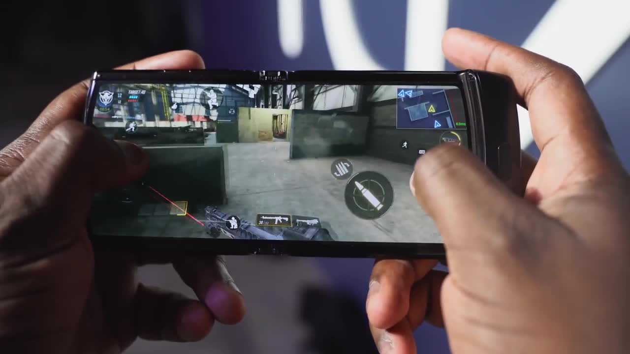 Motorola Razr Gaming!