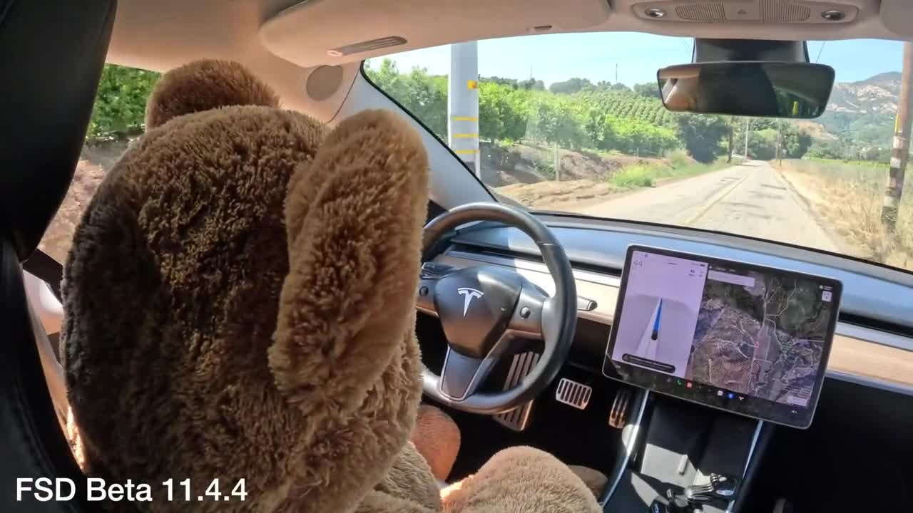Video thử nghiệm đánh lừa hệ thống tự lái xe Tesla