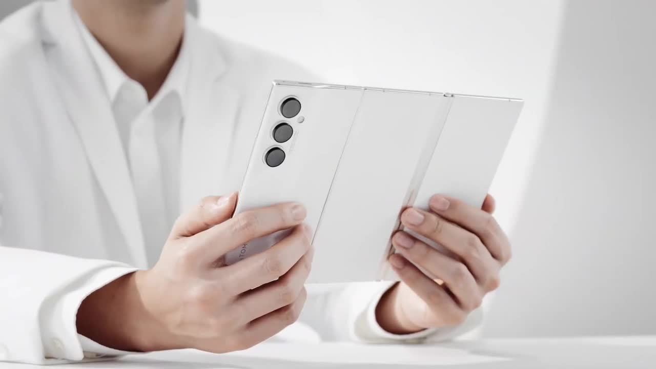 Thiết kế Phantom Ultimate 2